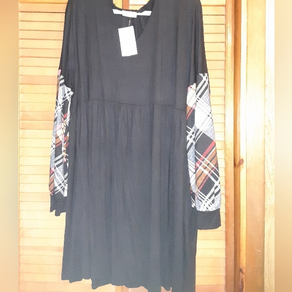 Cream n Sugar 3xl lightweight long sleeved with cuff at wrists elastic waist - Picture 3 of 7